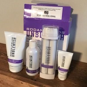 New in box - Rodan and Fields Unblemish Regimen